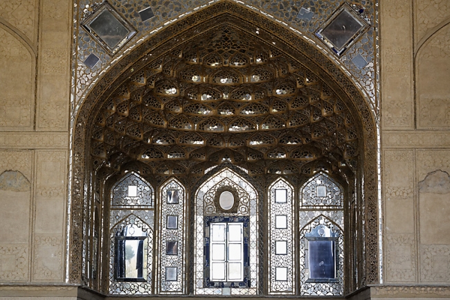 Ispahan-Palais des 40 colonnes-046